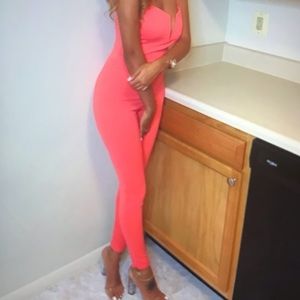 One piece suit